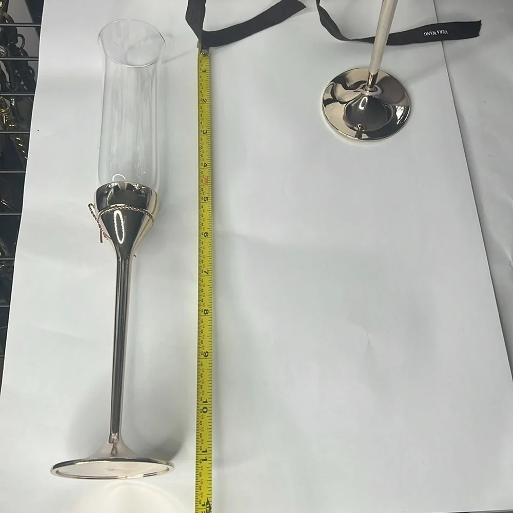 Vera Wang Pair of 2 New in Box LK 11” Toasting Flutes Crystal & Silvertone